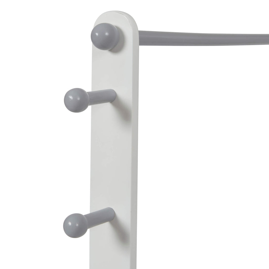 Children's Hanging Rail